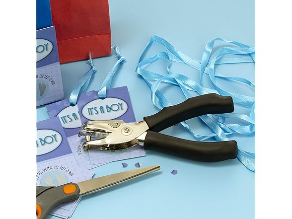 Officemate Hole Punch w/Soft Grip Handle