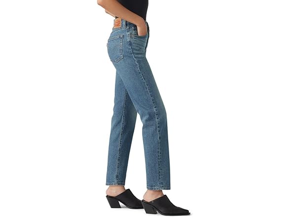 Levis Womens 501 Crop Weather Now (26)