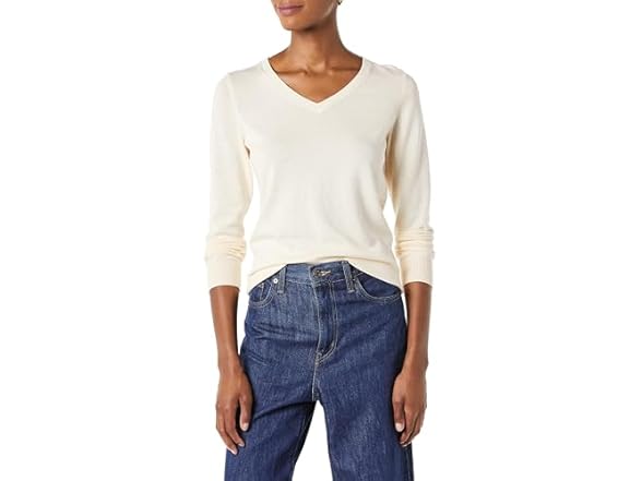 AE Womens Regular-Fit V-Neck Sweater