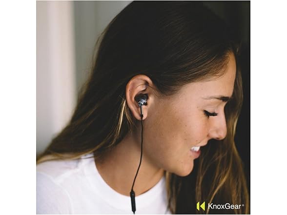 Knox Gear Noise-Canceling Memory Foam