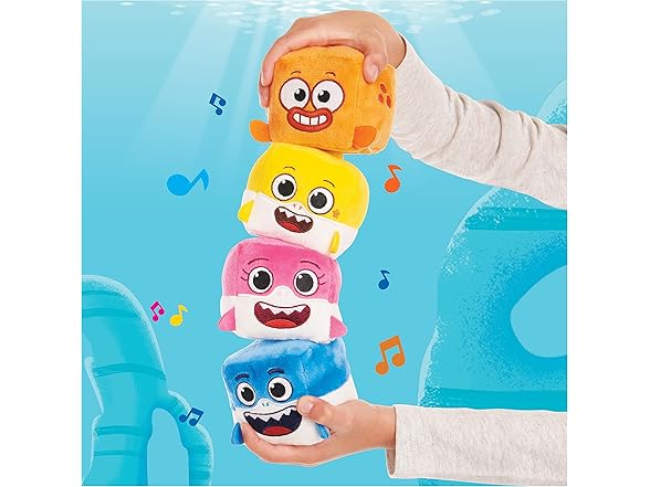 WowWee Mommy Shark Big Show! Song Cube
