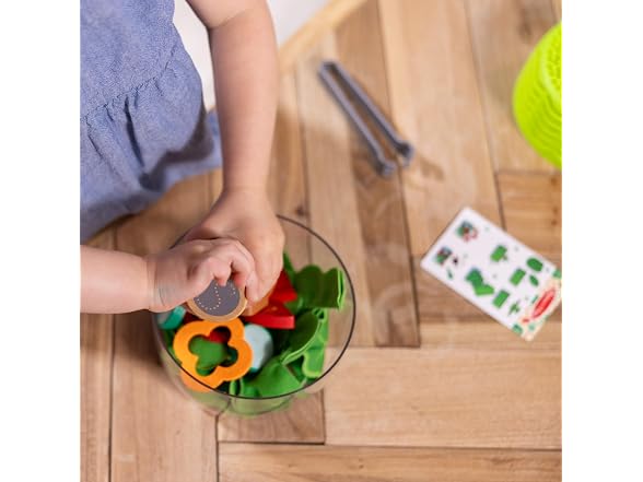Melissa & Doug Boys Salad Spinner Play Set