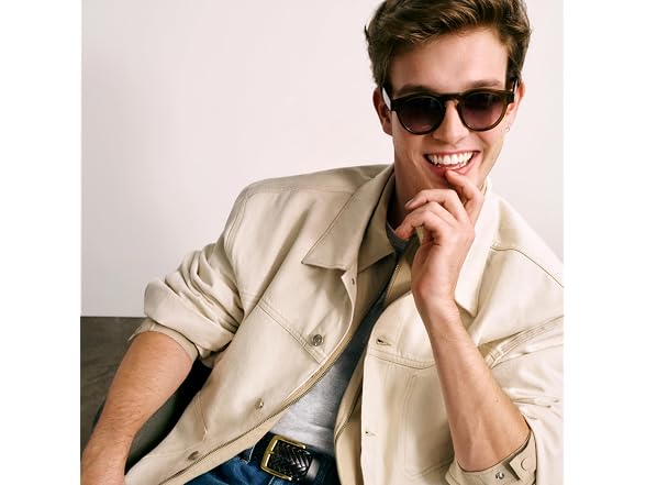 Amazon Essentials Men's Rigid Denim Utility Jacket