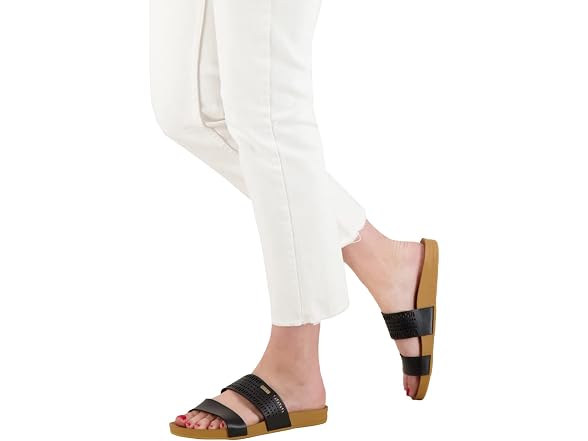 Reef Women Cushion Vista Perf Black-Tan Sandal