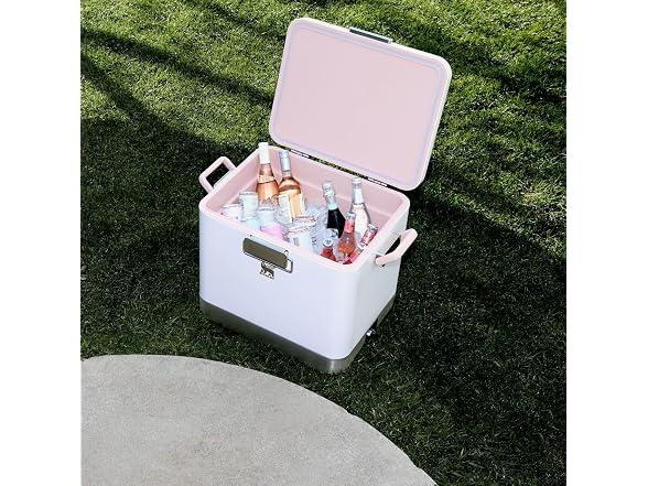 Stanley Lifted Spirits Cooler  | 55 qt | Rose Quartz Gloss