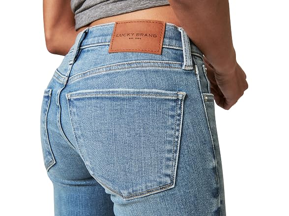 Lucky Brand Women (35W x 20L) Mid Rise Ava Jean