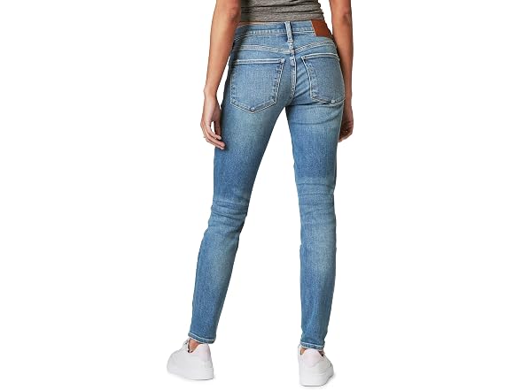 Lucky Brand Women (35W x 20L) Mid Rise Ava Jean