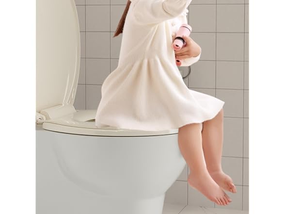 GarveeTech Round Toilet Seat with Built-in Toddler Seat