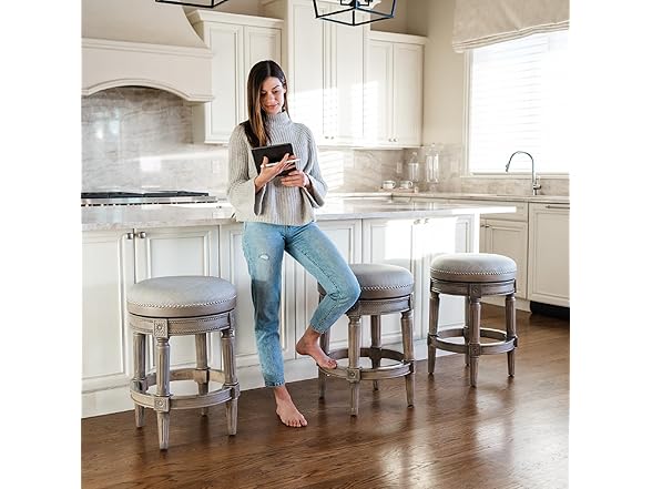 Maven Lane 26" Pullman Backless Counter Stool