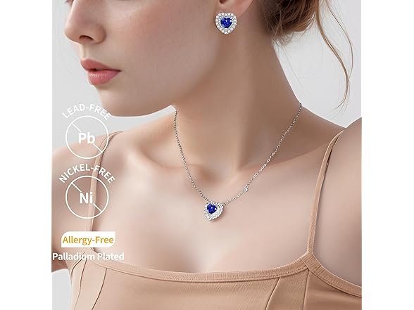 Joyssense Stud Crystal Heart Earrings