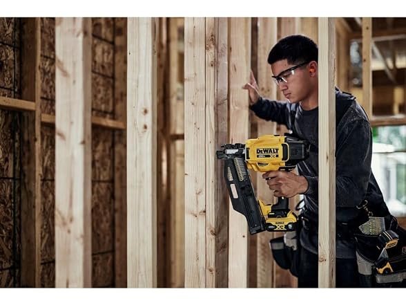 Dewalt DCN920B 20-Volt 21° Cordless Framing Nailer