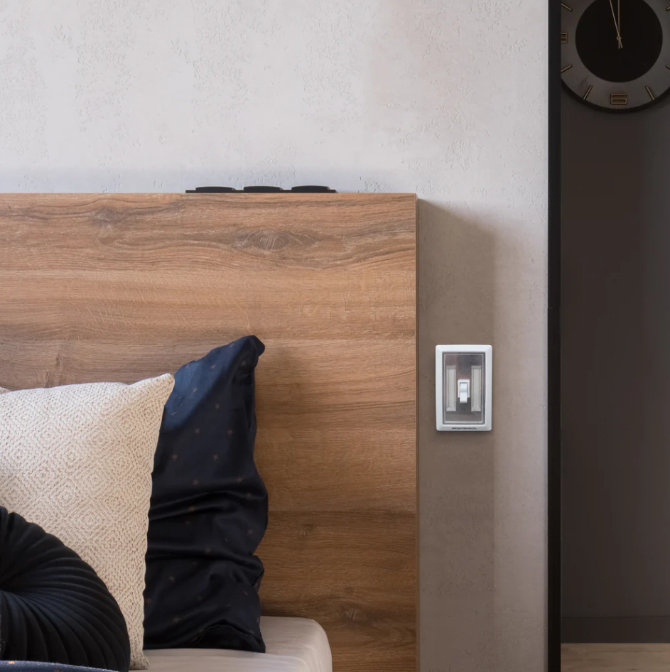 Aduro 2Pk Universal Wireless LED Portable Light Switch - Gallery 13