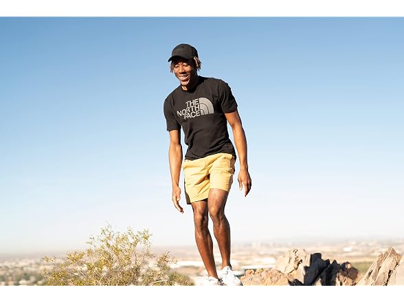 The North Face Men (Small) Short Sleeve Dome Tee