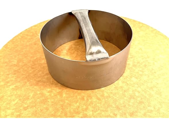 Lloyd Pans Dough Cutting Ring 7 Inch