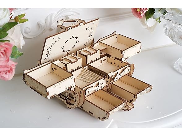 UGEARS Amber Box 3D Wooden Puzzle Wooden