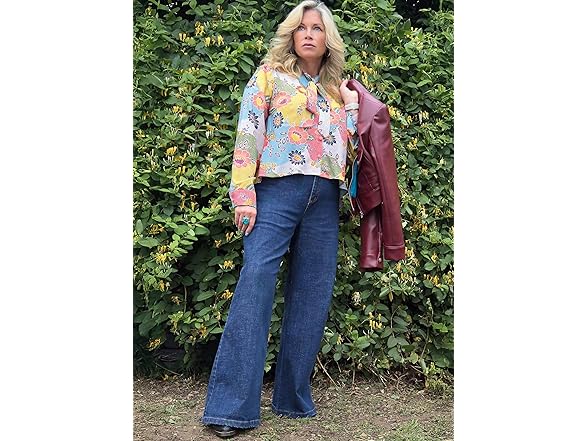 Know Me Misses' Blouse and Jacket Sewing Pattern