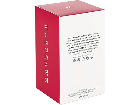 Hallmark Pokémon Pikachu Ornament