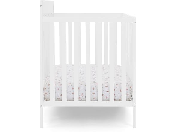 Delta Children Isabelle 6-in-1 Convertible Crib