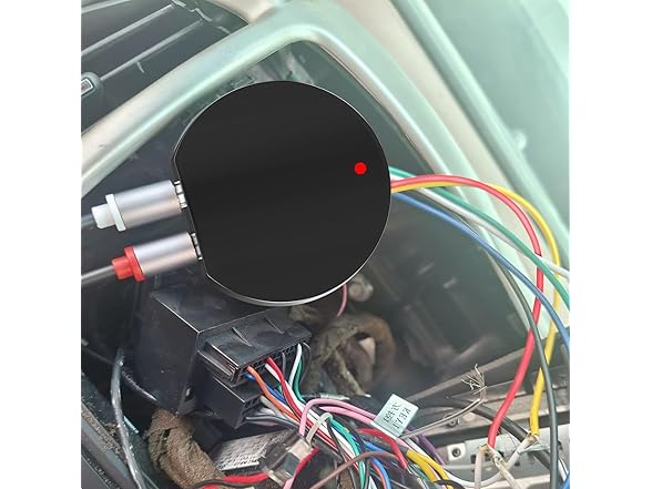 Stereo Line-Output Converter w/Remote