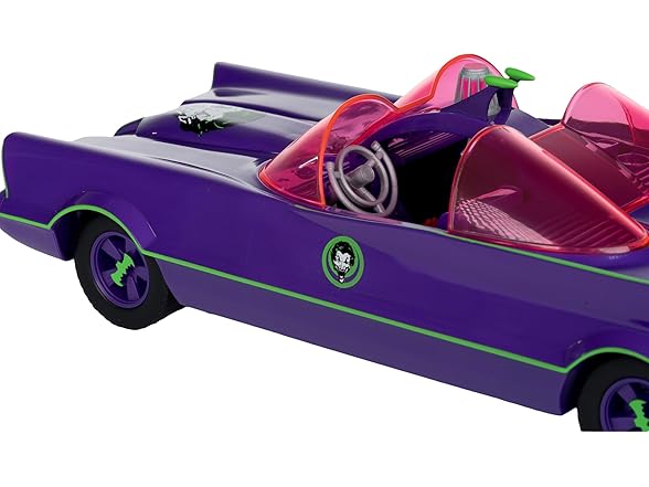 McFarlane Toys - DC Retro Batmobile & The Joker