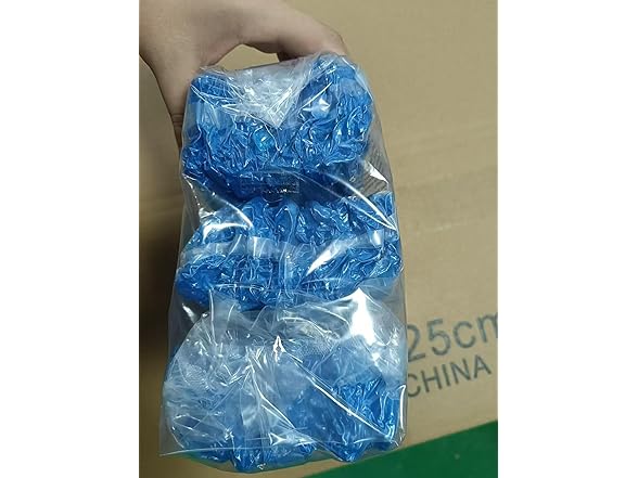 Shoe Covers Disposable Non Slip Pack of 300 (150 Pairs)