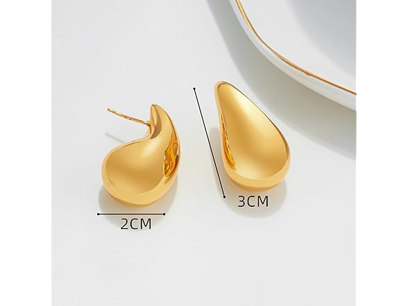AMYGEM Gold Geometric Waterdrop Earrings
