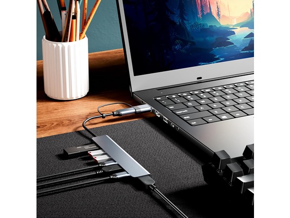 Ethos 7-in-1 USB-C Hub