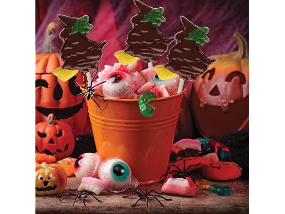 WITCH ON BROOM LOLLY - Gallery 6