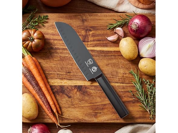 OOU 7" Santoku Knife, Black Blade