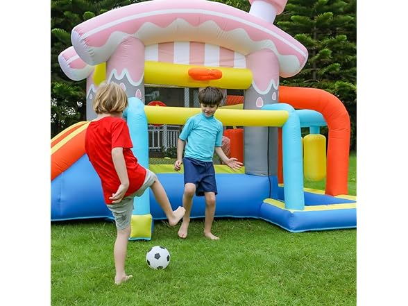 SunSports Small Bounce House with Slide