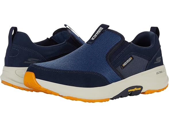 Skechers Go Walk Outdoor