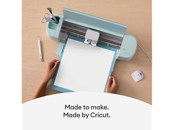 Cricut UV-Activated, Color-Changing Iron-On