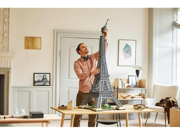 LEGO 10307 Eiffel Tower