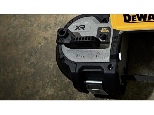DEWALT DCS378B Brushless Bandsaw
