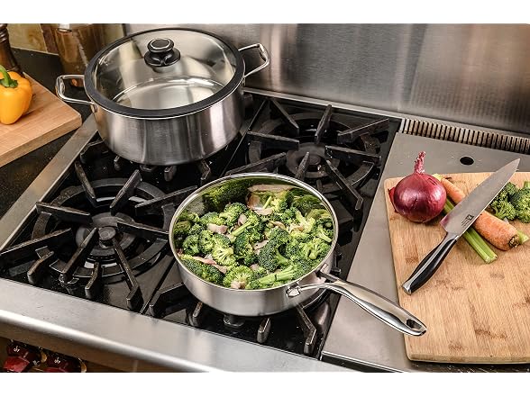 Stainless Steel, Sauté Pan w/Lid, 9.5-Inch Diameter, 3 Quart