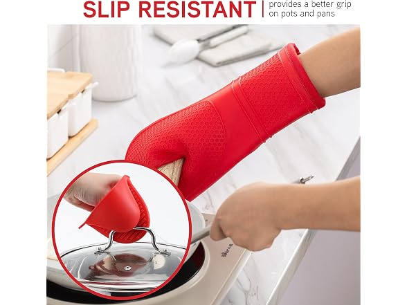 COOK WITH COLOR Silicone Oven Mitts Red, Mitt Set