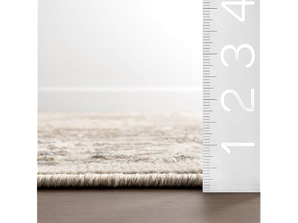 nuLOOM 2'x3' Becca Traditional Tiled Area Rug