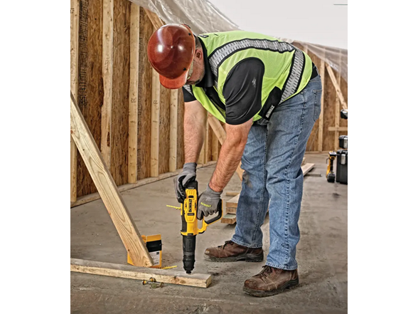 DeWalt DFD270SK Fully Automatic .27 Caliber Tool