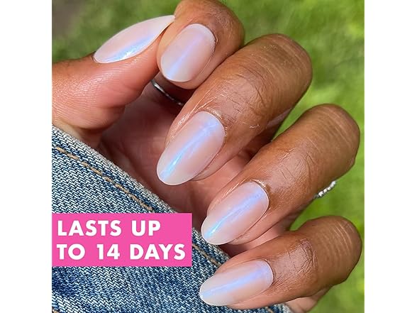 Olive & June Instant Mani Press On Nails (Goldfish)