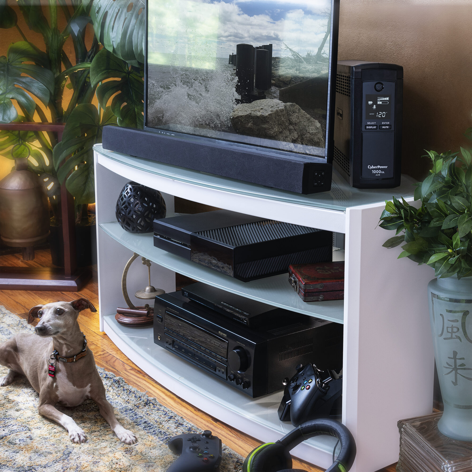 CyberPower 1000VA/600W LCD UPS System - Gallery 14