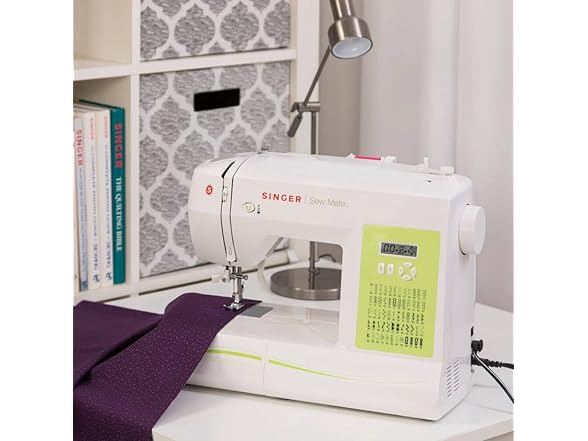 SINGER Factory Serviced 5400 Fashion Mat