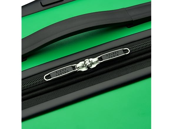 United Colors of Benetton Ribbed Hardside 29"