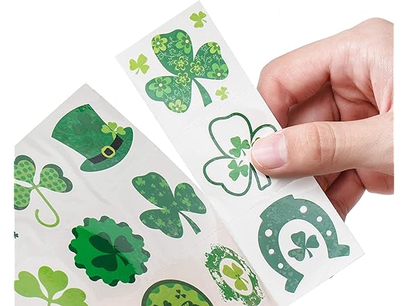 Tobbetter Shamrock Party Favors for Kids