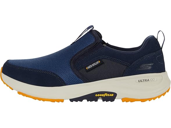 Skechers Go Walk Outdoor