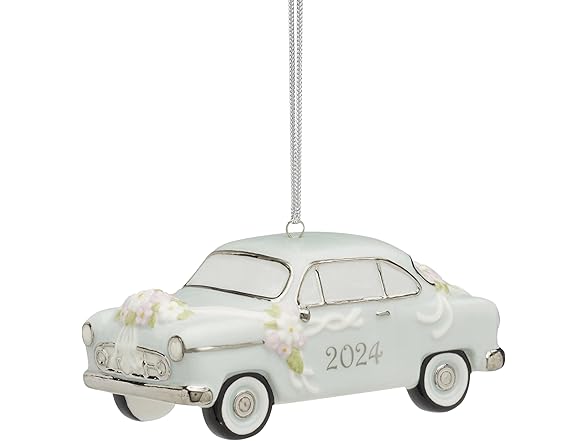 Lenox  2024 Just Married Vintage Car Ornament