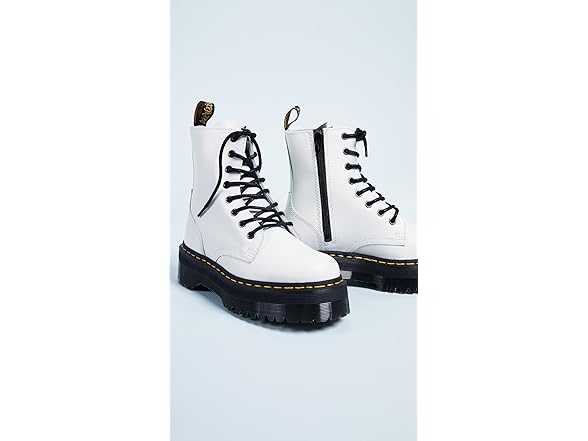 Dr. Martens Unisex Jadon Leather Boots