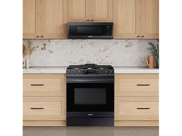 Samsung 1.1 cu. ft. Smart SLIM Over-the-Range Microwave