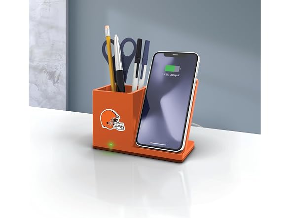 CLEVELAND BROWNS Wireless Charger
