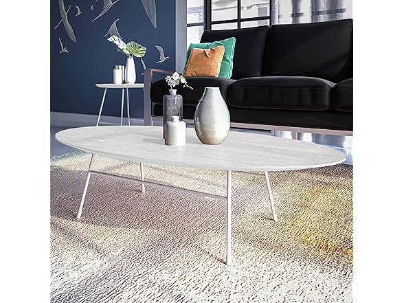 LeisureMod Rossmore Coffee Table