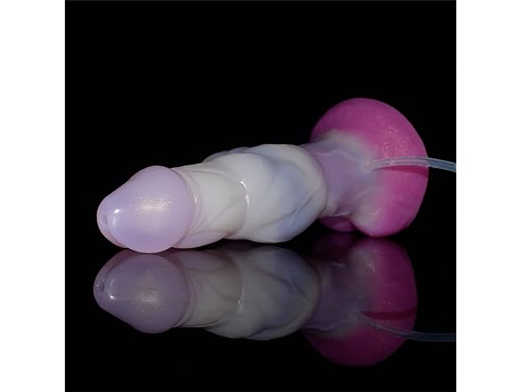 Realisitic Squirting Dildo